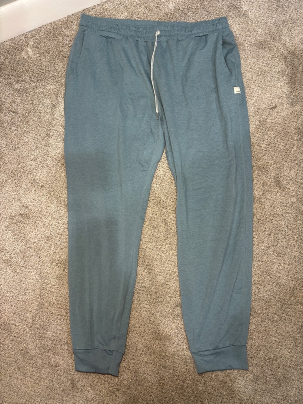 Vuori Performance Jogger Women Dreamknit Sweatpants Lake Color M/L - Picture 4 of 15